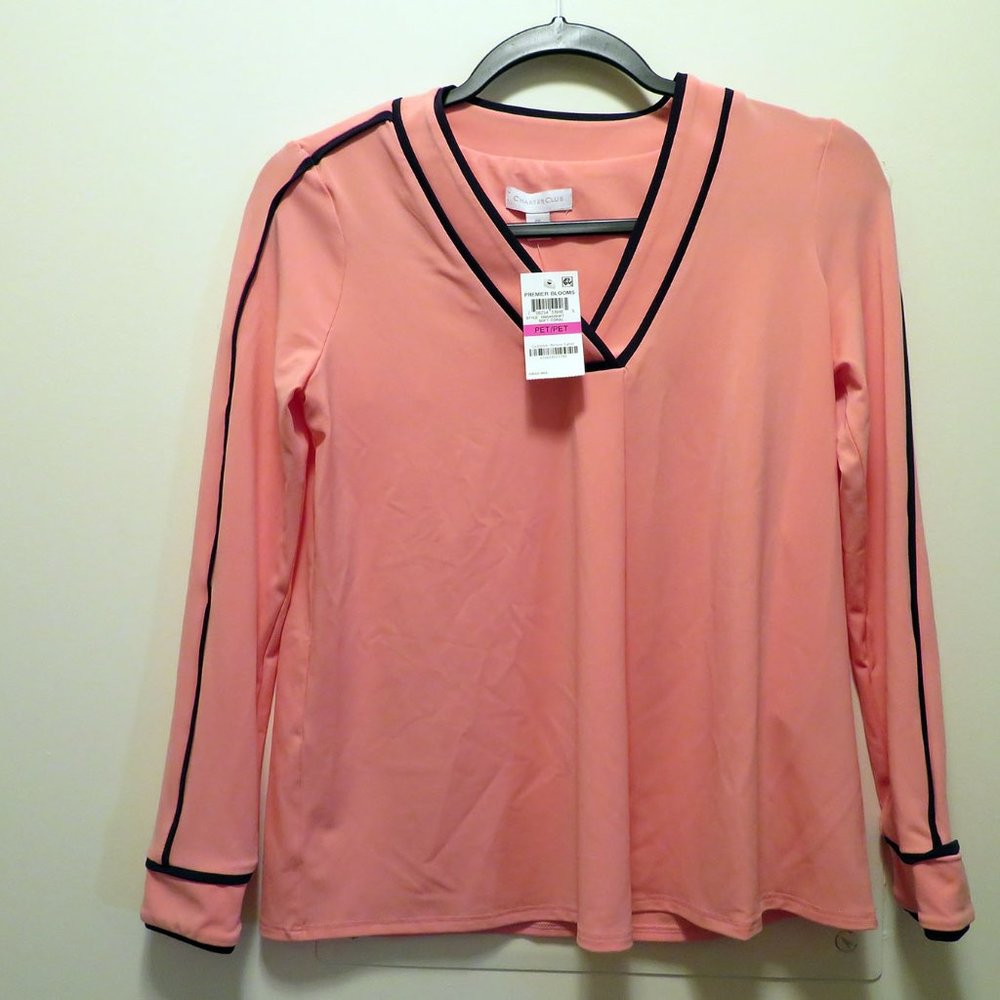 NWT Charter Club PP Soft Coral with Navy Piping Long Sleeve Stretch V-Neck Top